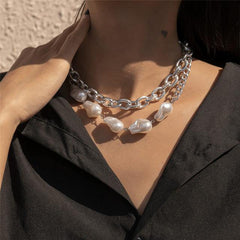 Gracias Pearl Chain Necklace - Label Frenesi Fashion