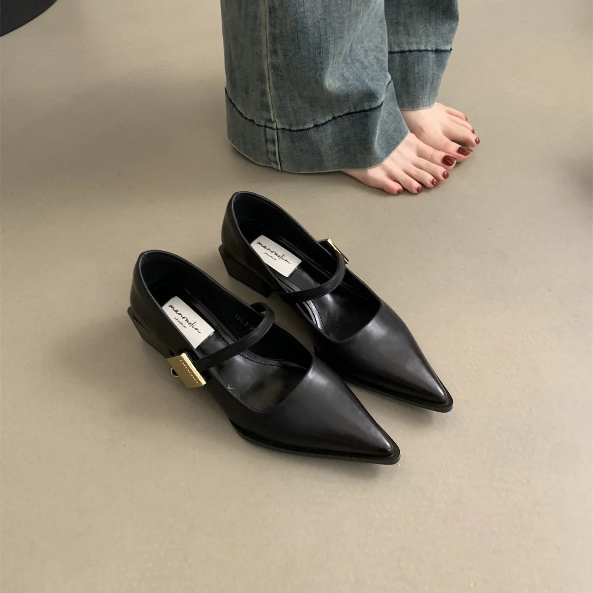 Hulu Pointed Metal Buckle Flats