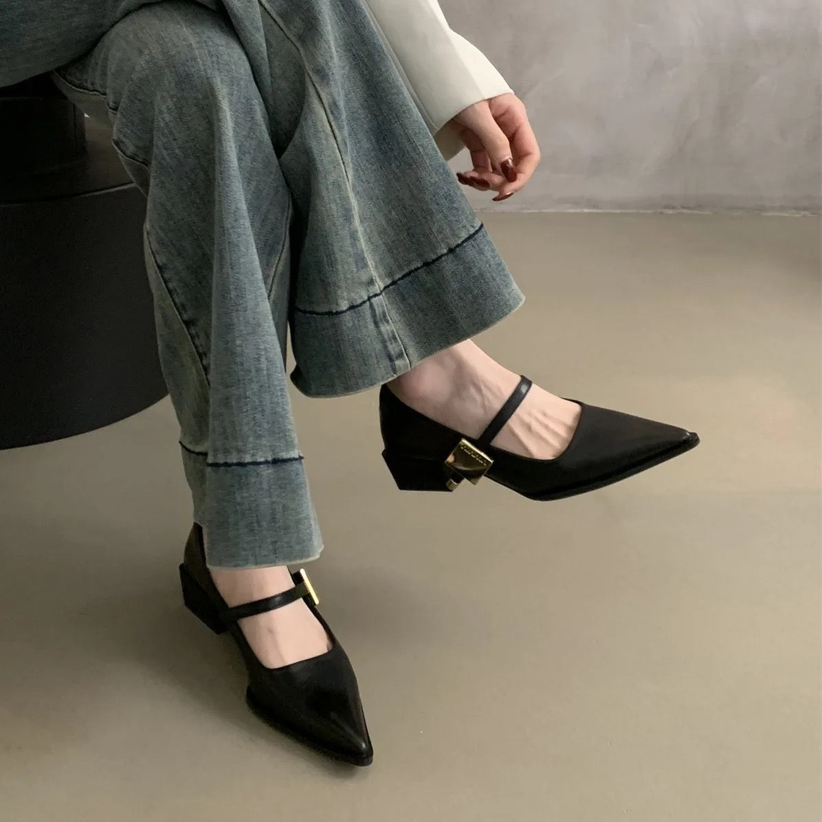 Hulu Pointed Metal Buckle Flats
