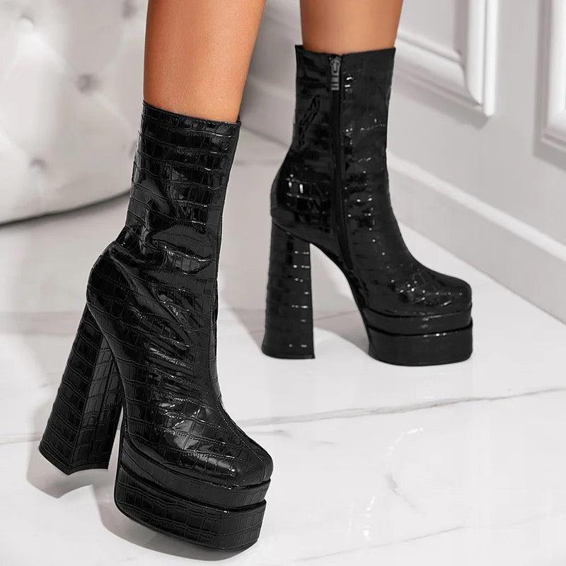 Kyle Platform Boots - Label Frenesi Fashion