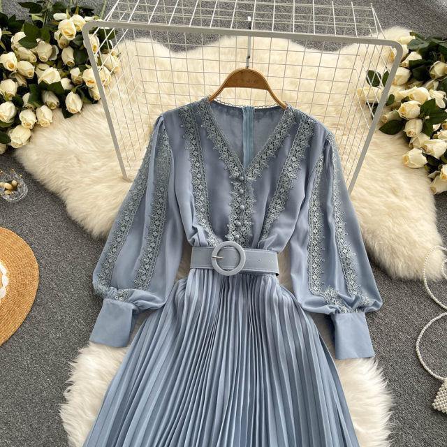 Kim Laced Dress - Label Frenesi Fashion