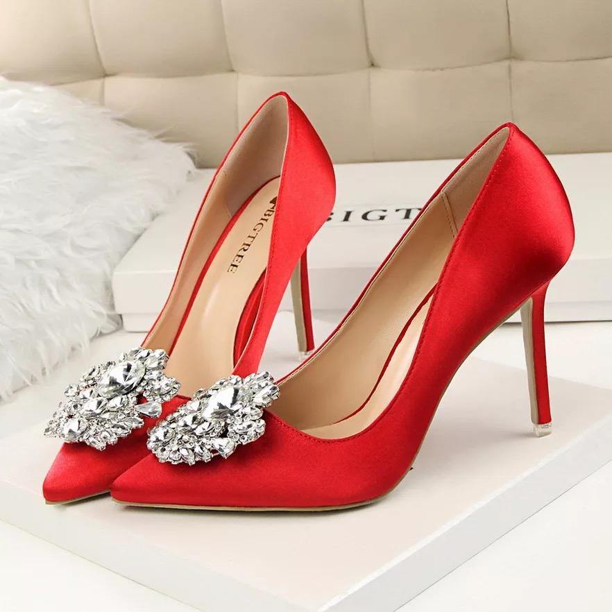 Sarah Heels - Label Frenesi Fashion