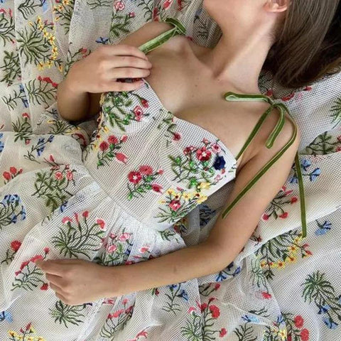 Venus Embroidered Dress - Label Frenesi Fashion